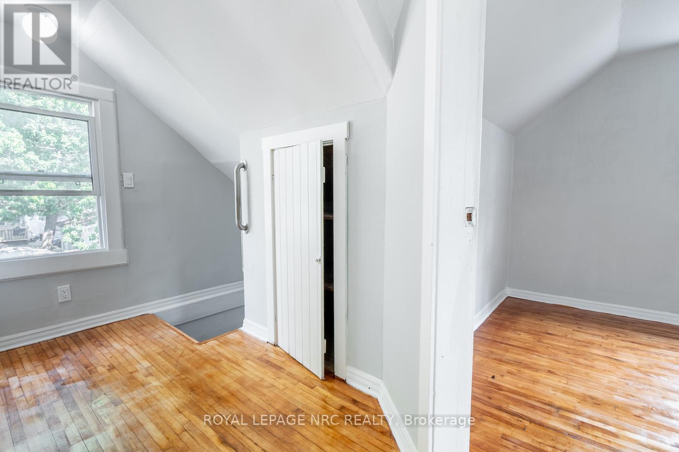 29 Erie Street, Port Colborne (Main Street), Ontario  L3K 4L8 - Photo 28 - X12290651