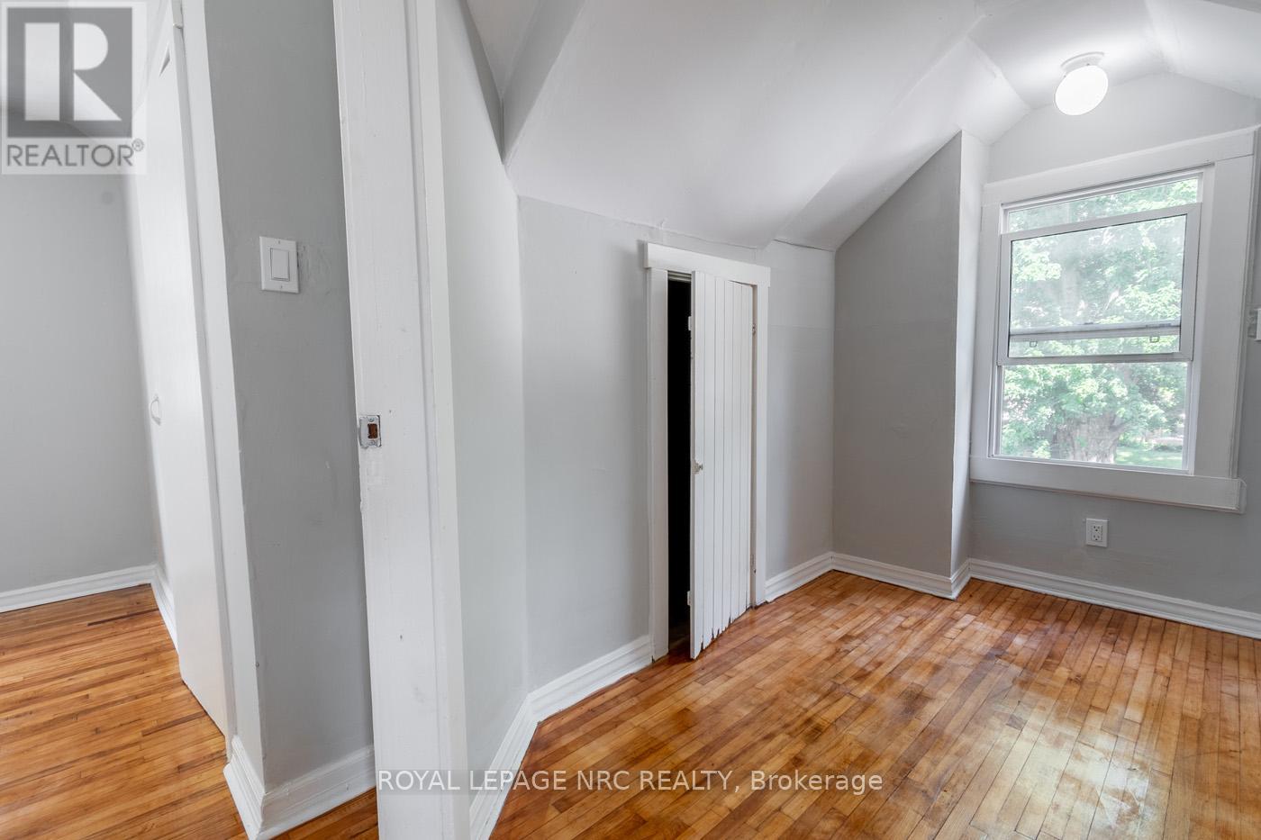 29 Erie Street, Port Colborne (Main Street), Ontario  L3K 4L8 - Photo 32 - X12290651