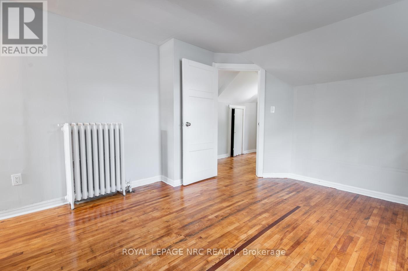 29 Erie Street, Port Colborne (Main Street), Ontario  L3K 4L8 - Photo 33 - X12290651