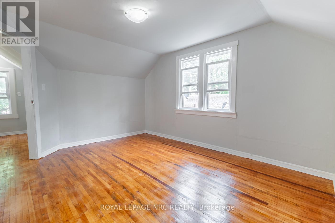 29 Erie Street, Port Colborne (Main Street), Ontario  L3K 4L8 - Photo 34 - X12290651