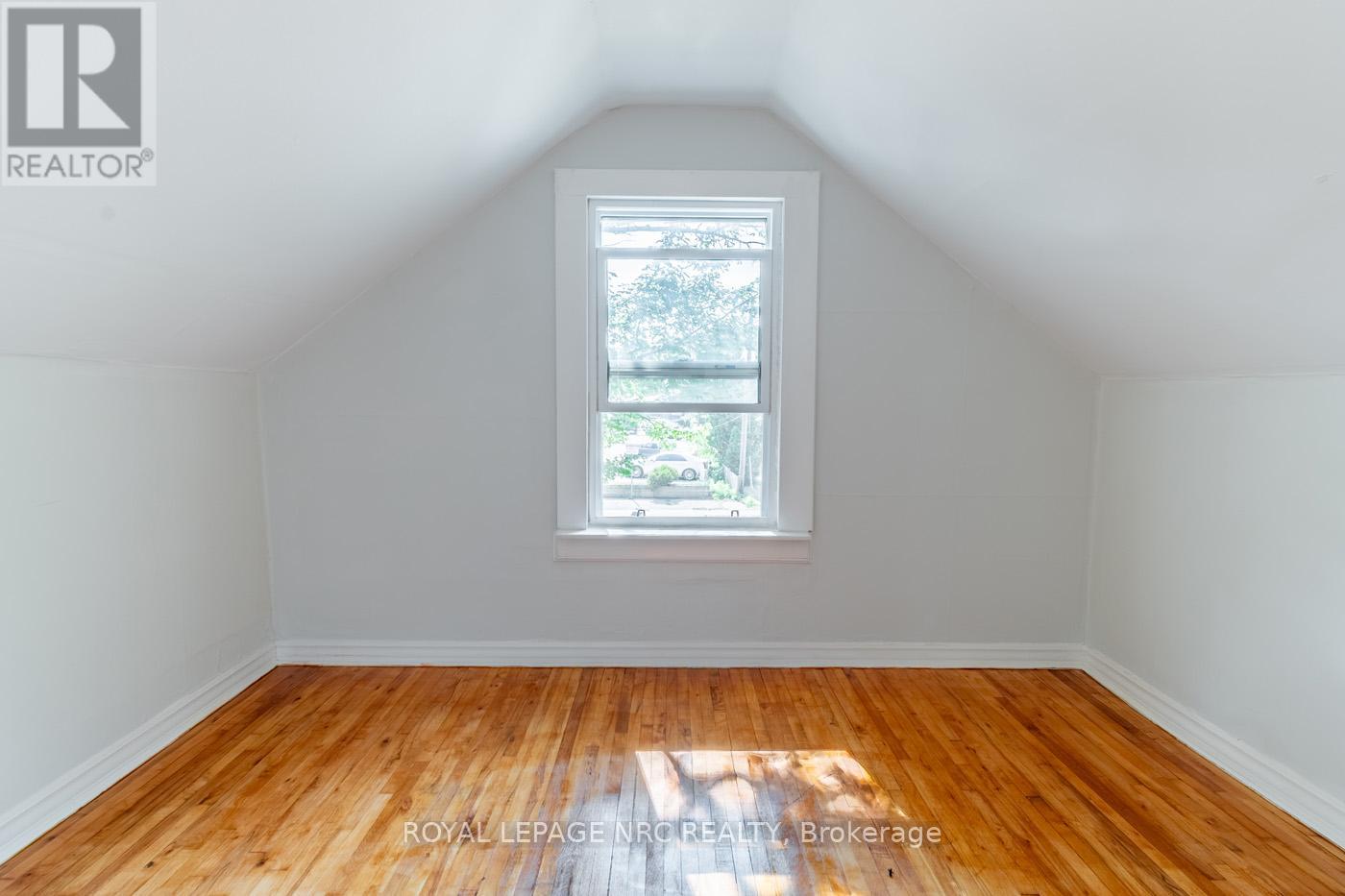 29 Erie Street, Port Colborne (Main Street), Ontario  L3K 4L8 - Photo 35 - X12290651