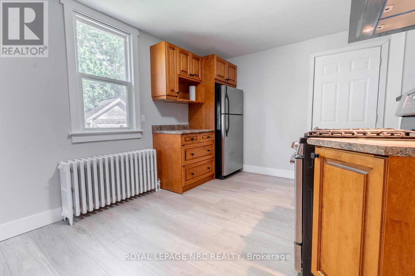 29 Erie Street, Port Colborne (Main Street), Ontario  L3K 4L8 - Photo 36 - X12290651