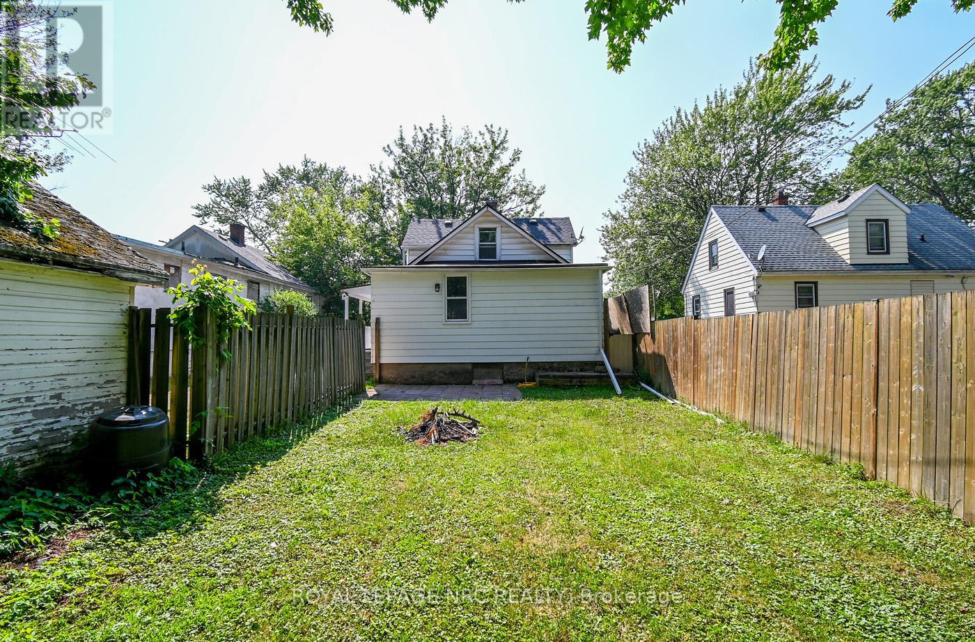 29 Erie Street, Port Colborne (Main Street), Ontario  L3K 4L8 - Photo 47 - X12290651