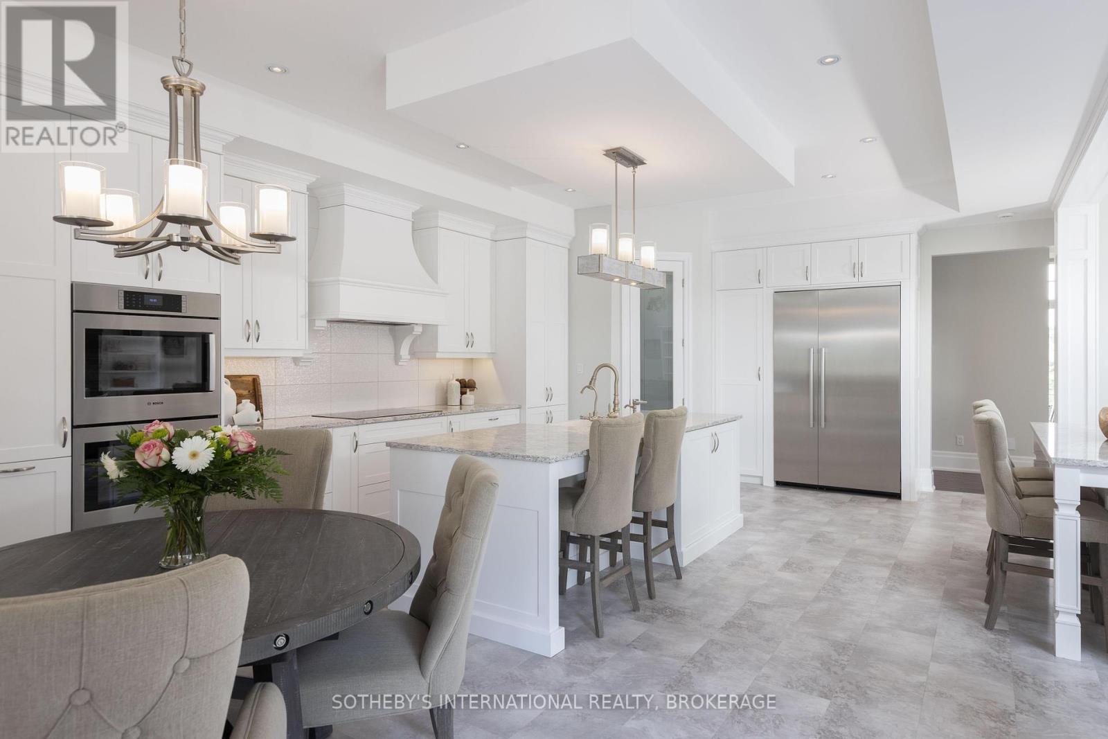 51 Tews Lane, Hamilton, Ontario  L9H 7N4 - Photo 14 - X12290719