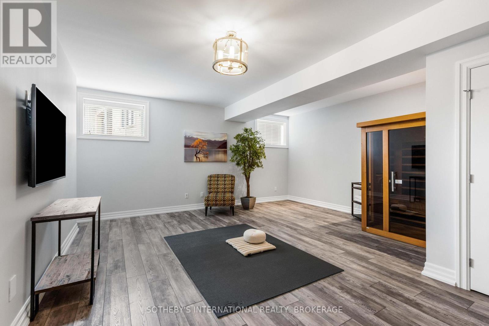 51 Tews Lane, Hamilton, Ontario  L9H 7N4 - Photo 38 - X12290719