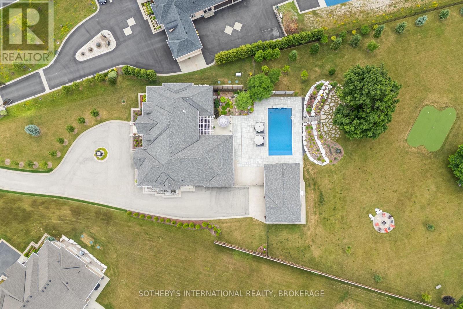 51 Tews Lane, Hamilton, Ontario  L9H 7N4 - Photo 50 - X12290719