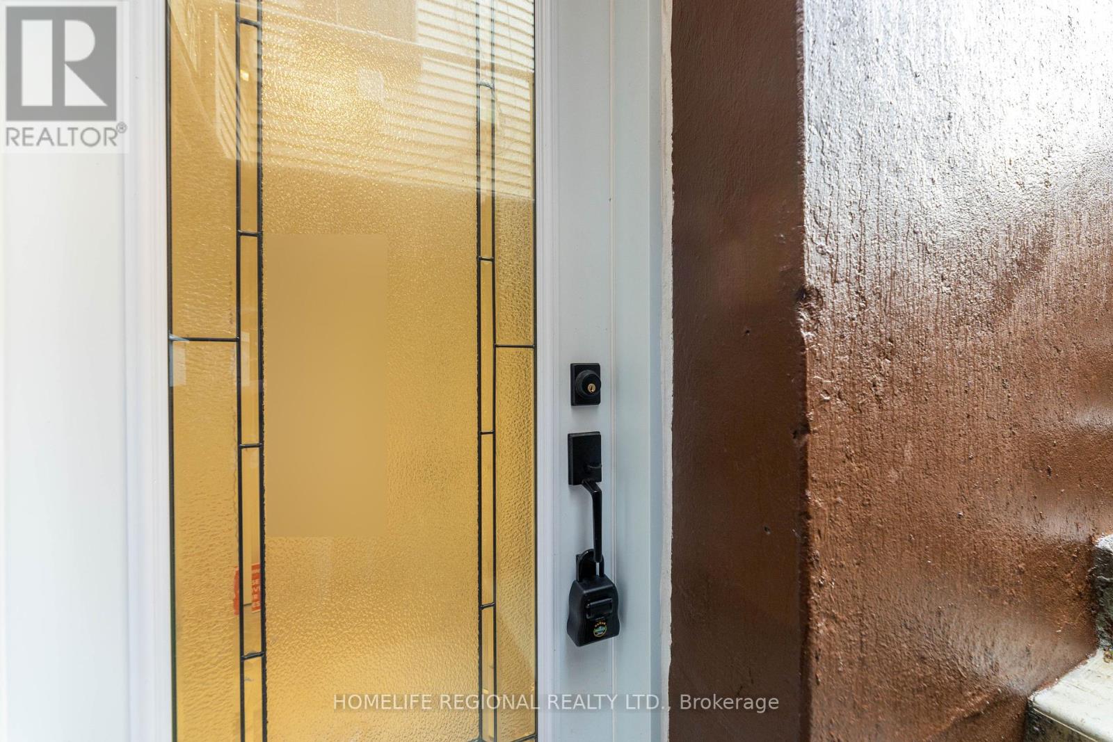 Lower Level - 244 Roxton Road, Toronto, Ontario  M6G 3P9 - Photo 14 - C12290480