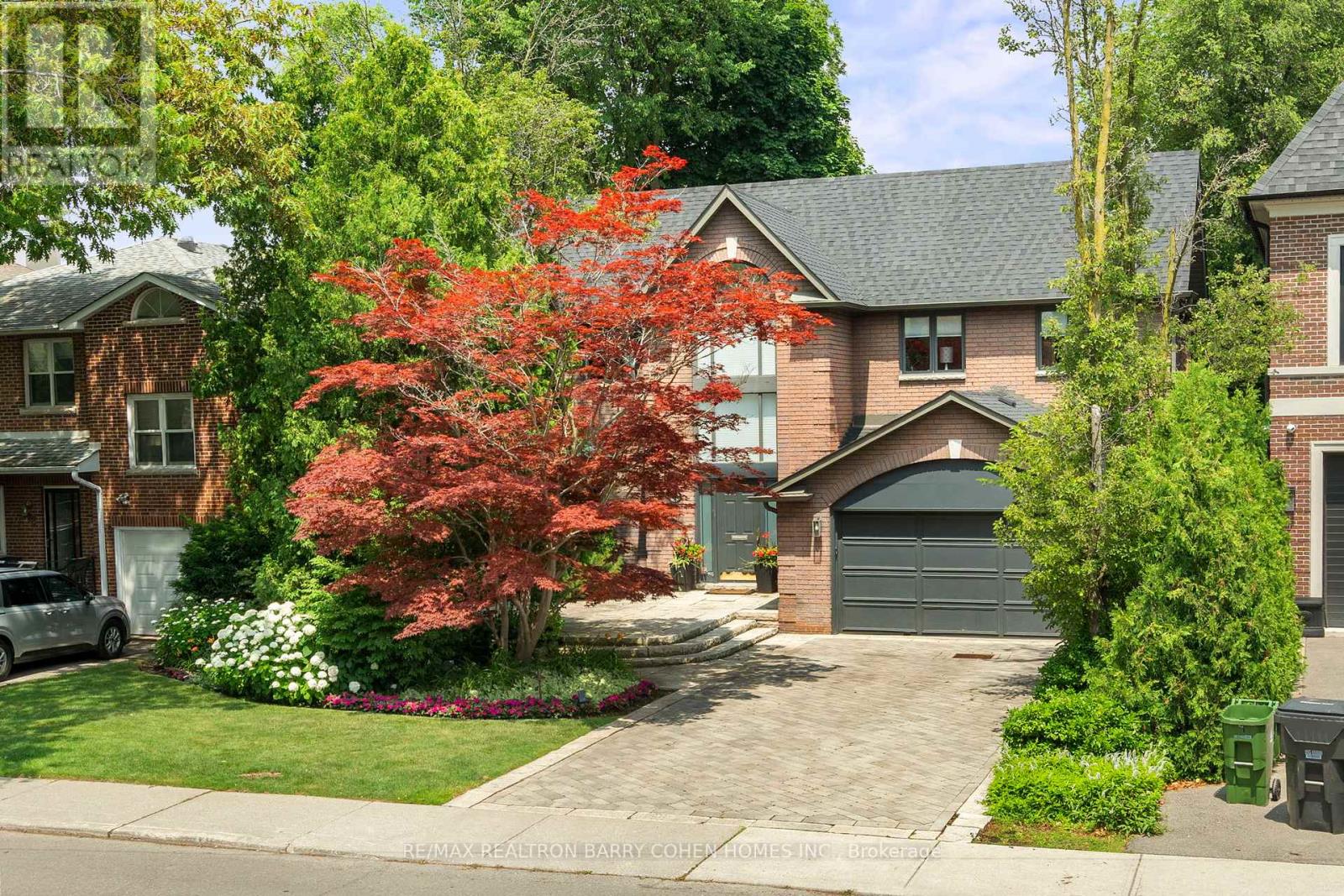 Property at 566 CASTLEFIELD AVENUE image 1
