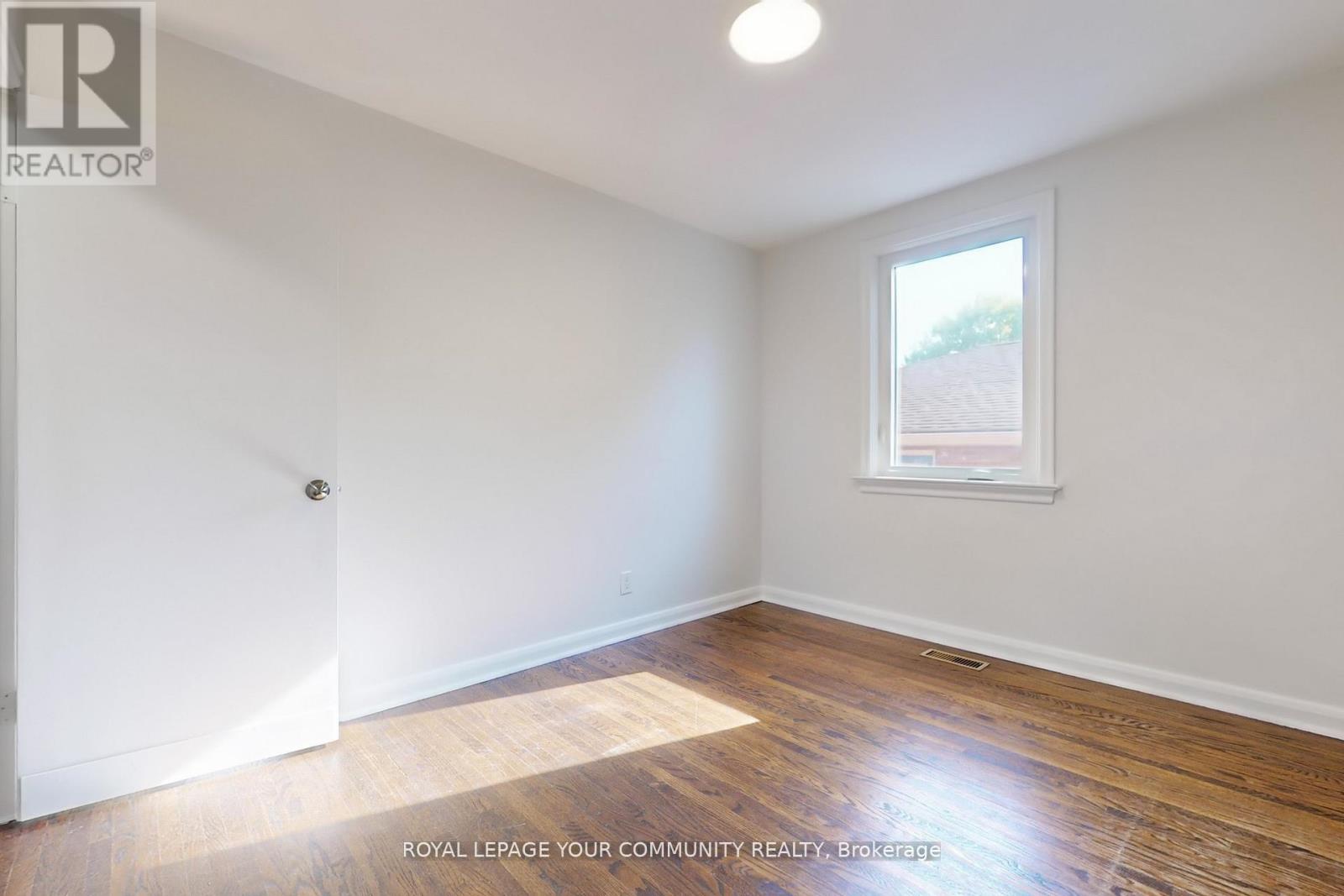 118 Betty Ann Drive, Toronto, Ontario  M2N 1X4 - Photo 27 - C12290570