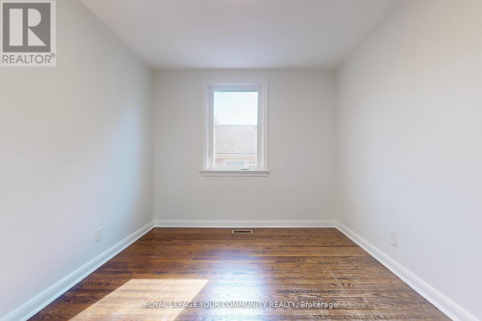 118 Betty Ann Drive, Toronto, Ontario  M2N 1X4 - Photo 28 - C12290570