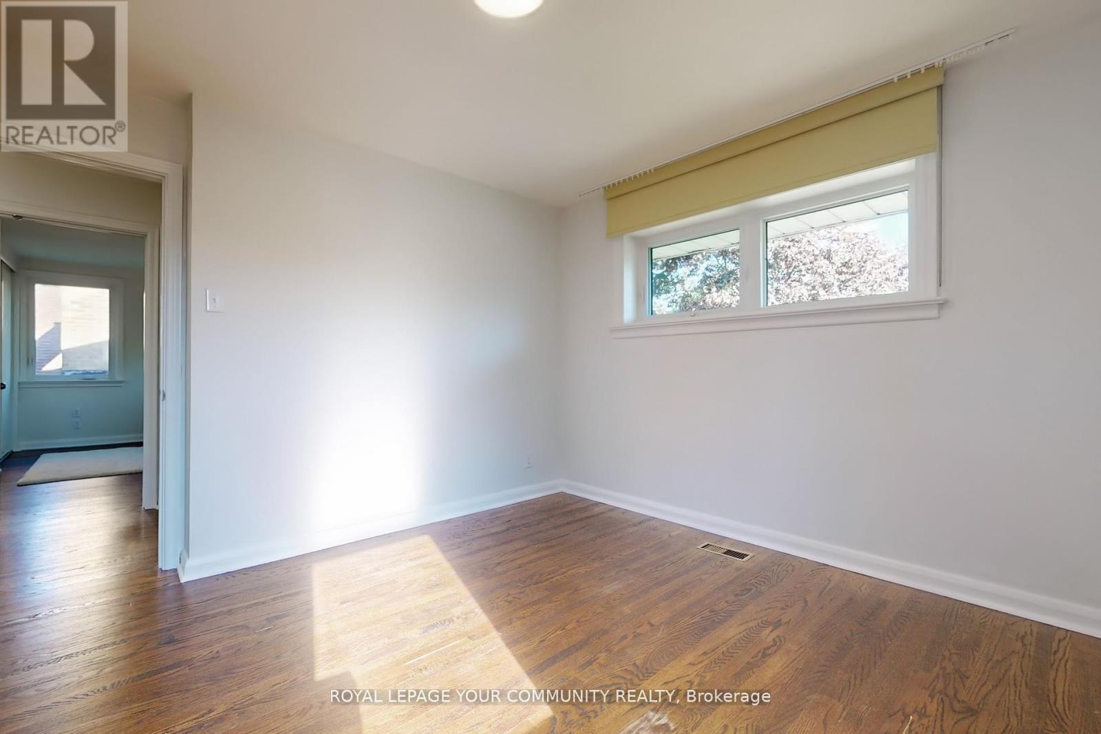 118 Betty Ann Drive, Toronto, Ontario  M2N 1X4 - Photo 29 - C12290570