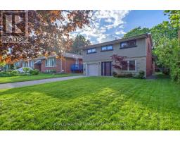 118 BETTY ANN DRIVE, Toronto, Ontario
