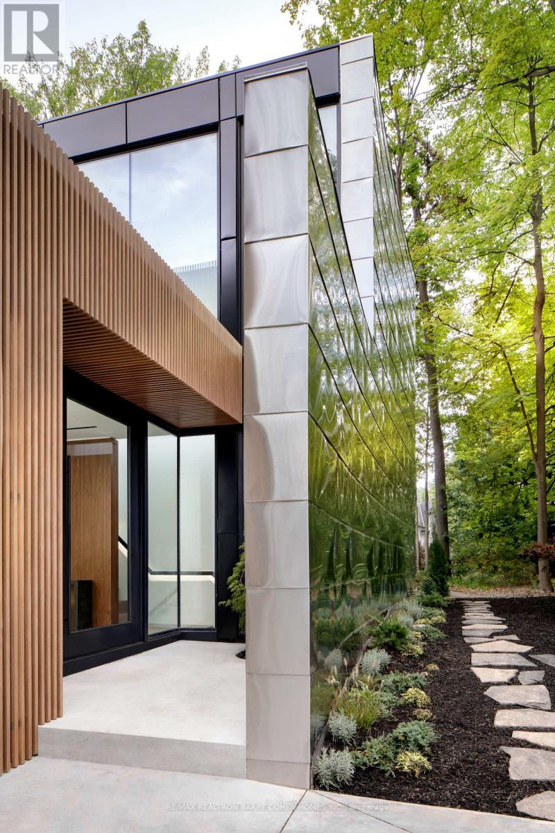 Property at 7 WAXWING PLACE image 5