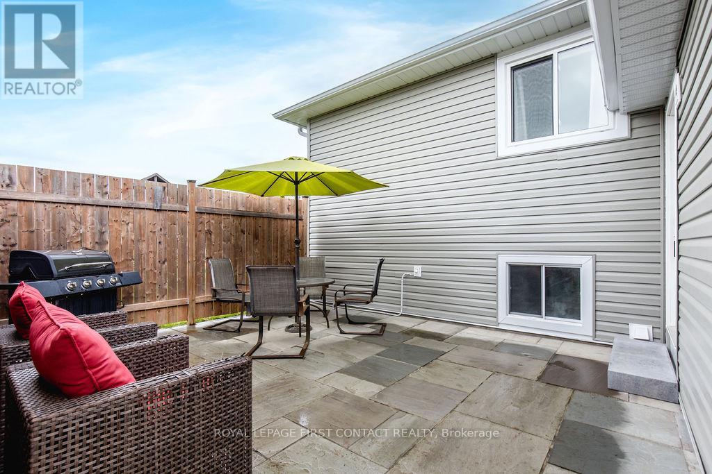 Property at 782 CHESTNUT STREET image 5
