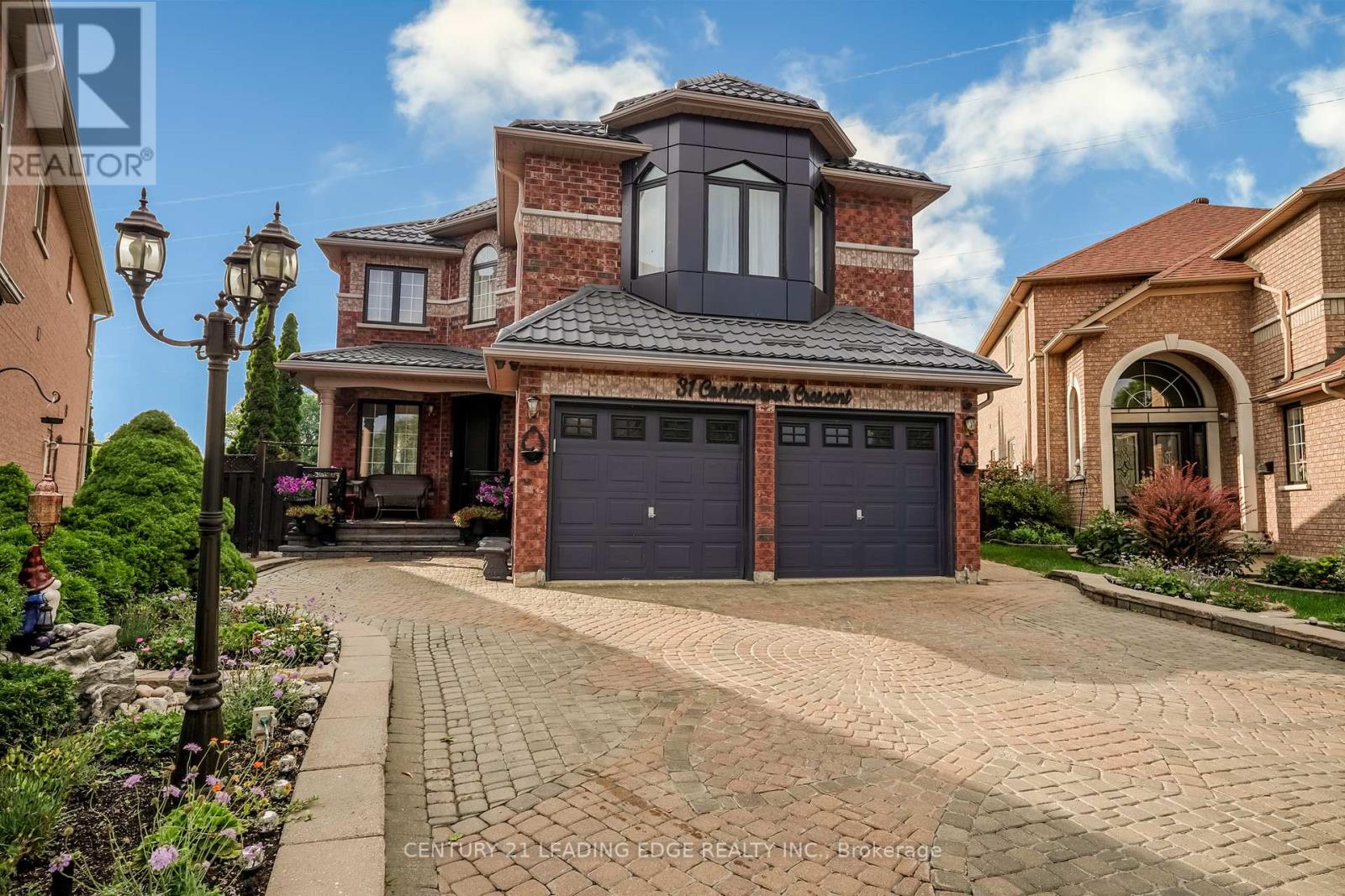 Property at 31 CANDLEBROOK CRESCENT image 1