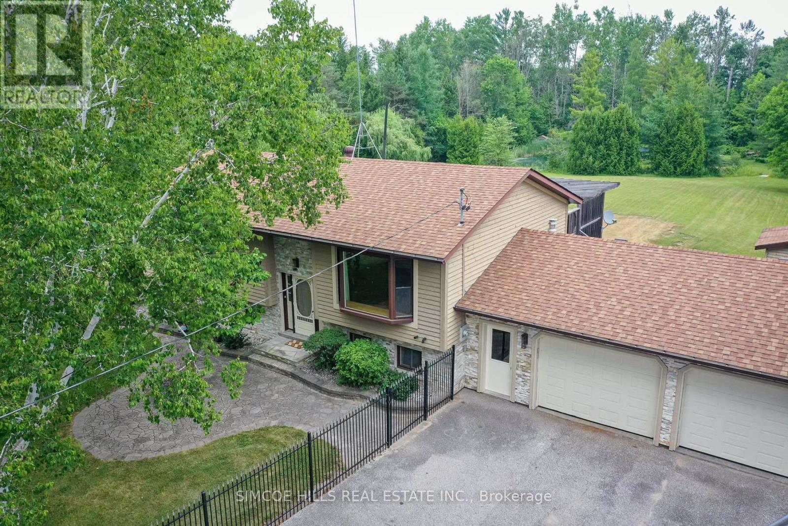 Property at 185 MEDONTE SIDE ROAD ROAD image 1