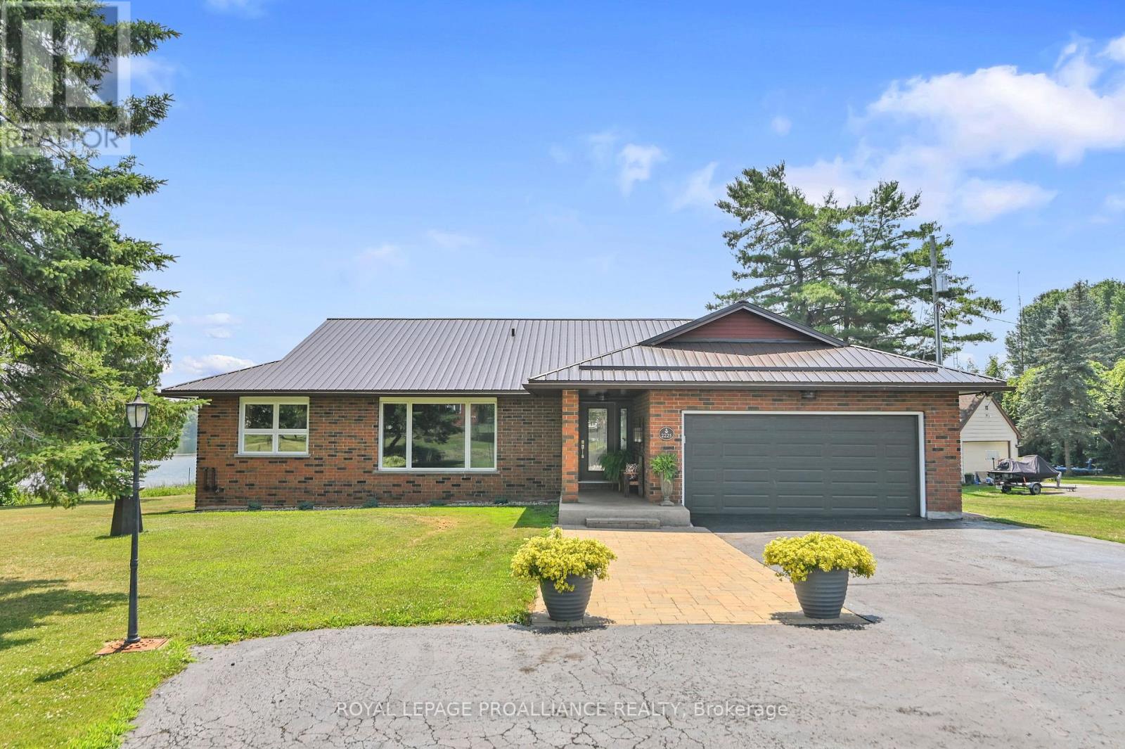 2225 COUNTY RD 2 ROAD, Edwardsburgh/Cardinal, Ontario