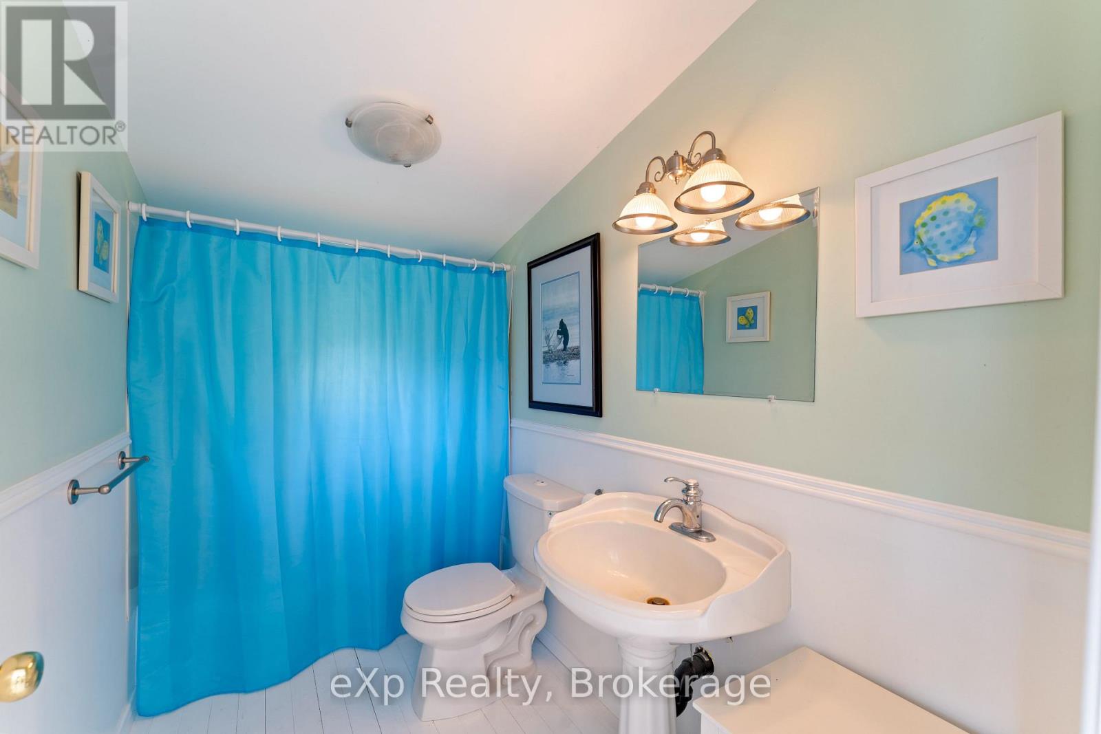 329 Bay Street, South Bruce Peninsula, Ontario  N0H 2T0 - Photo 39 - X12264570