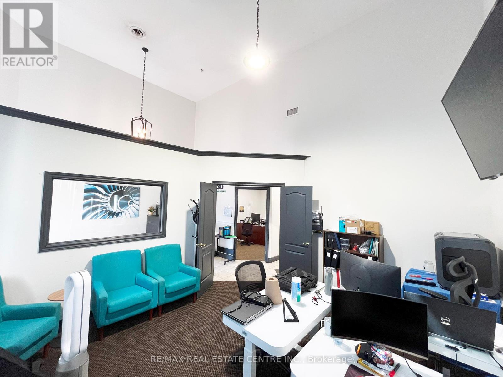 7 - 5100 South Service Road, Burlington, Ontario  L7L 6A5 - Photo 7 - W12290407