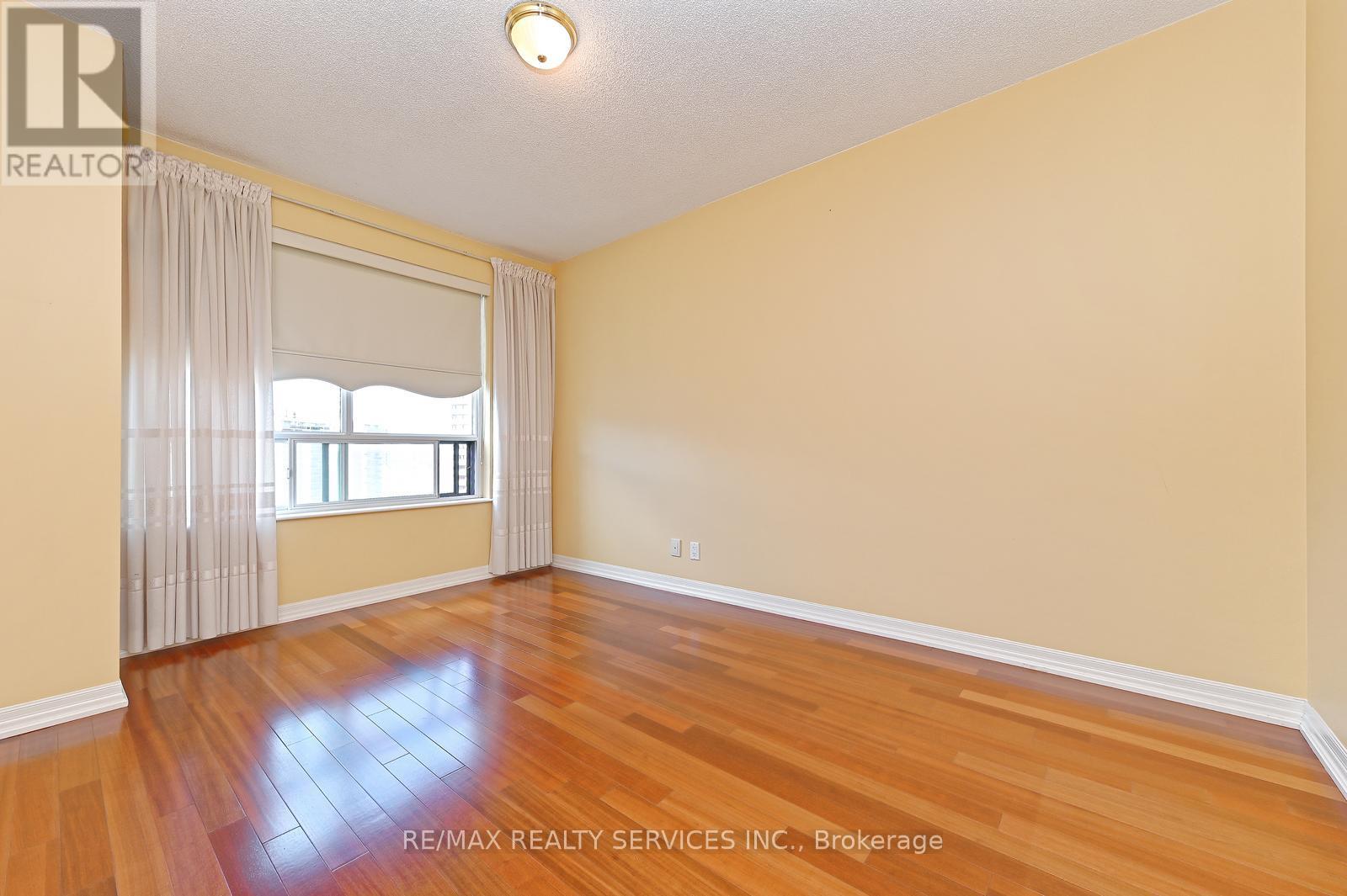 Suite 1309 - 38 Fontenay Court, Toronto, Ontario  M9A 5H5 - Photo 27 - W12290448