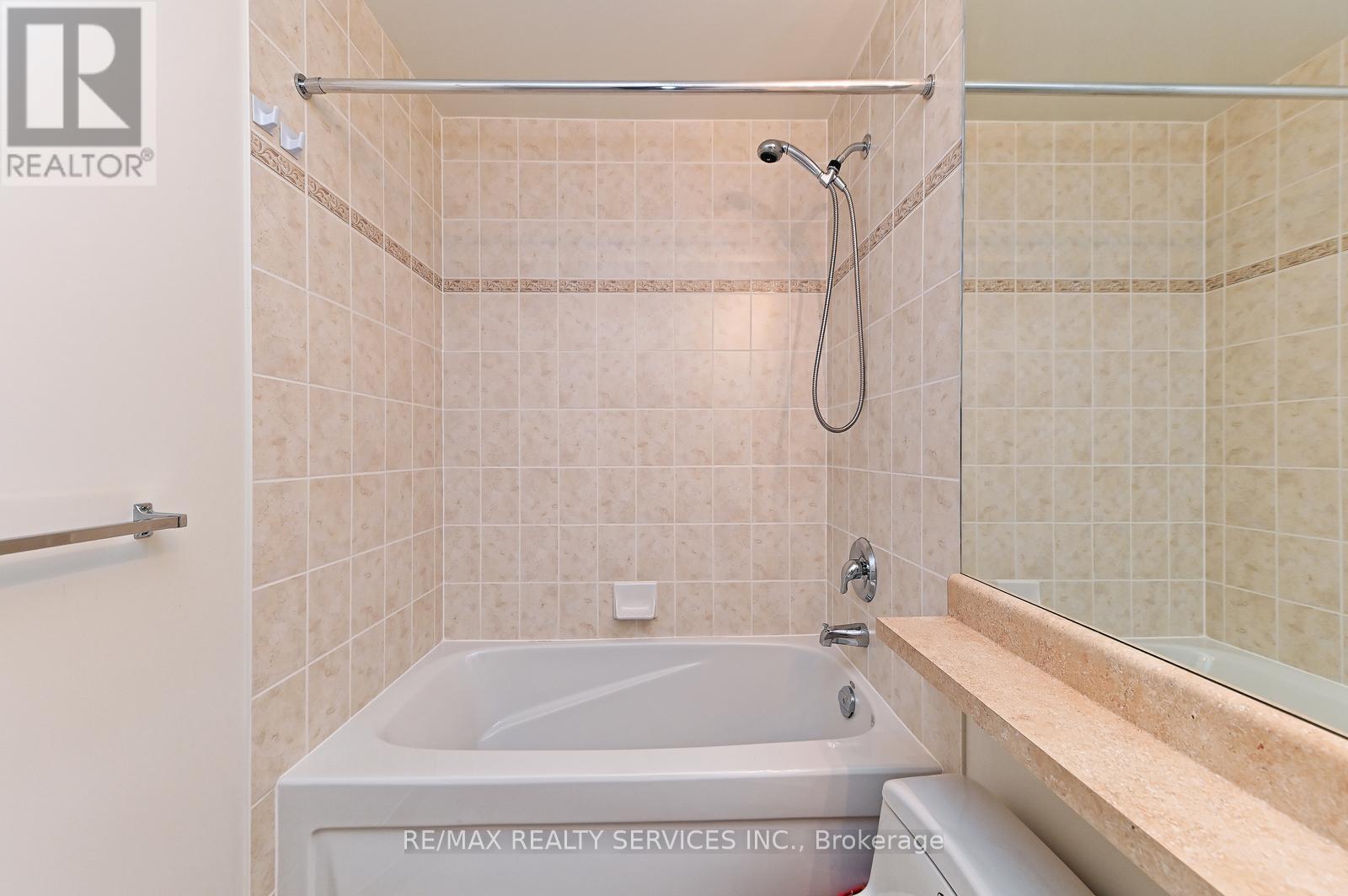 Suite 1309 - 38 Fontenay Court, Toronto, Ontario  M9A 5H5 - Photo 30 - W12290448