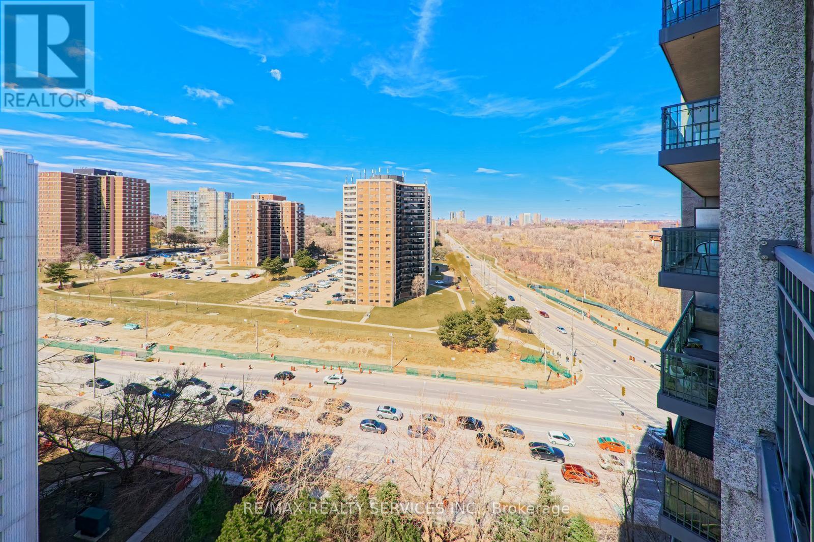 Suite 1309 - 38 Fontenay Court, Toronto, Ontario  M9A 5H5 - Photo 39 - W12290448