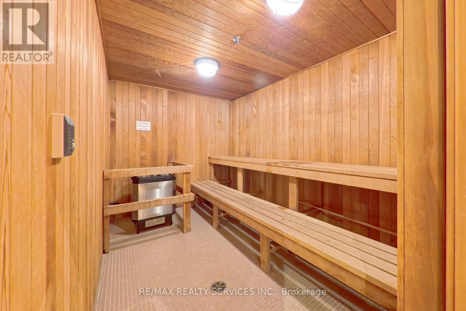 Suite 1309 - 38 Fontenay Court, Toronto, Ontario  M9A 5H5 - Photo 42 - W12290448