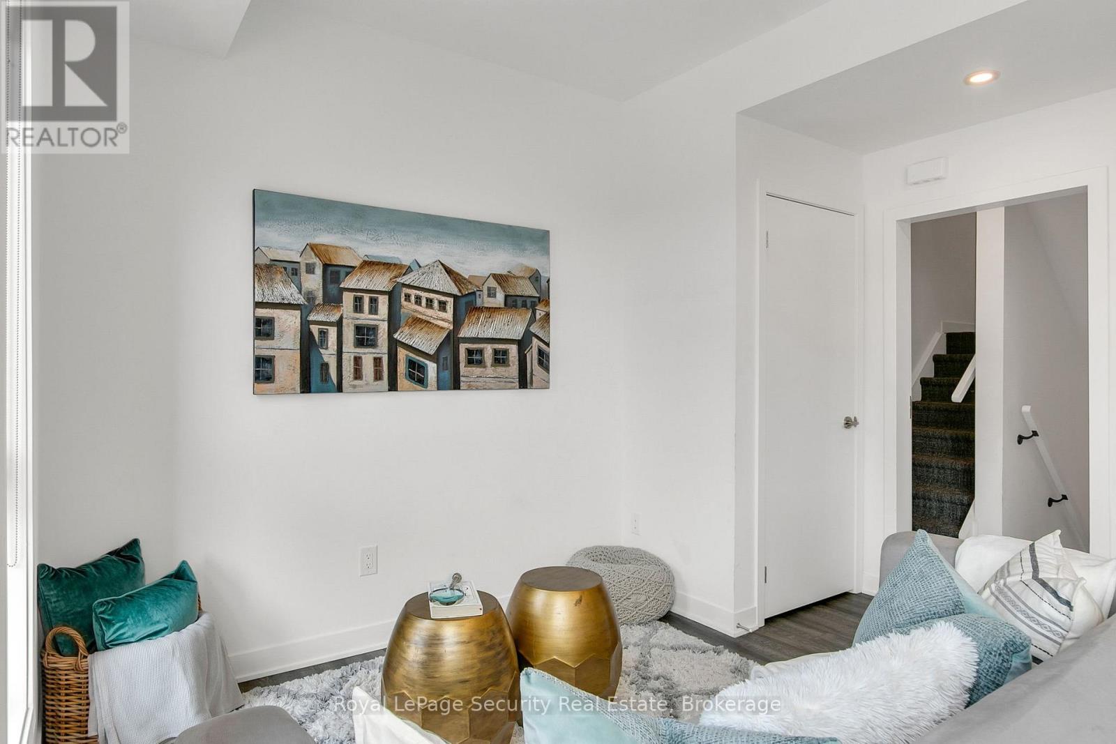 Th 22 - 40 Ed Clark Gardens, Toronto, Ontario  M6N 0B5 - Photo 12 - W12290461