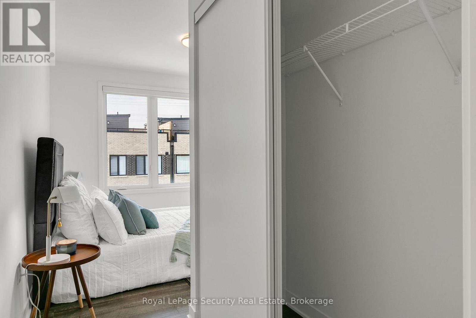 Th 22 - 40 Ed Clark Gardens, Toronto, Ontario  M6N 0B5 - Photo 27 - W12290461