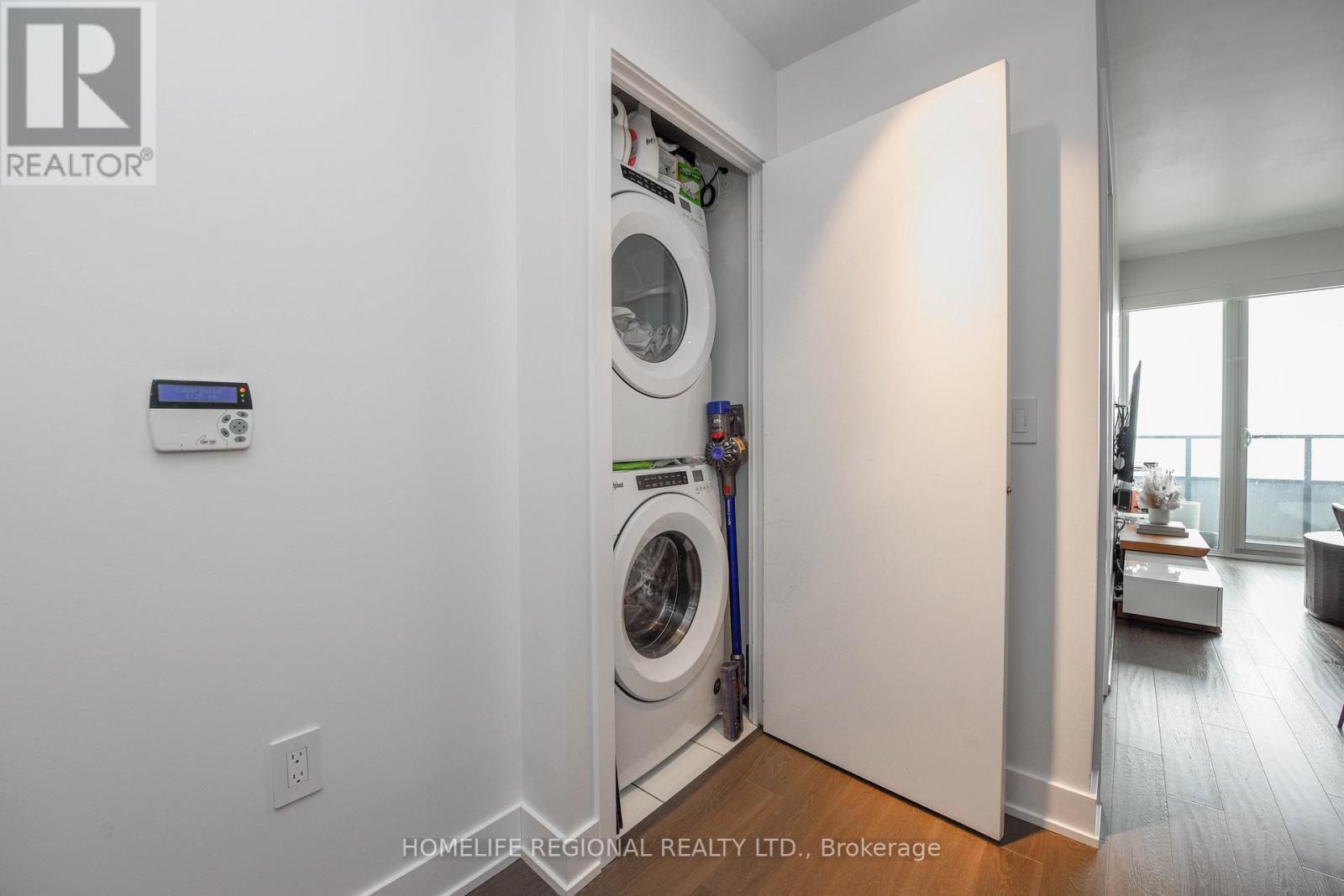 3422 - 30 Shore Breeze Drive, Toronto (Mimico), Ontario  M8V 0J1 - Photo 16 - W12290466