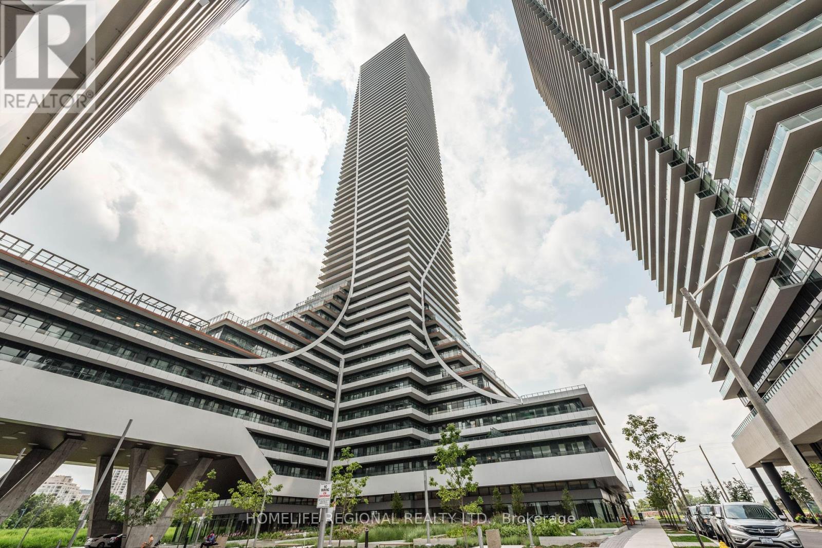3422 - 30 Shore Breeze Drive, Toronto (Mimico), Ontario  M8V 0J1 - Photo 2 - W12290466