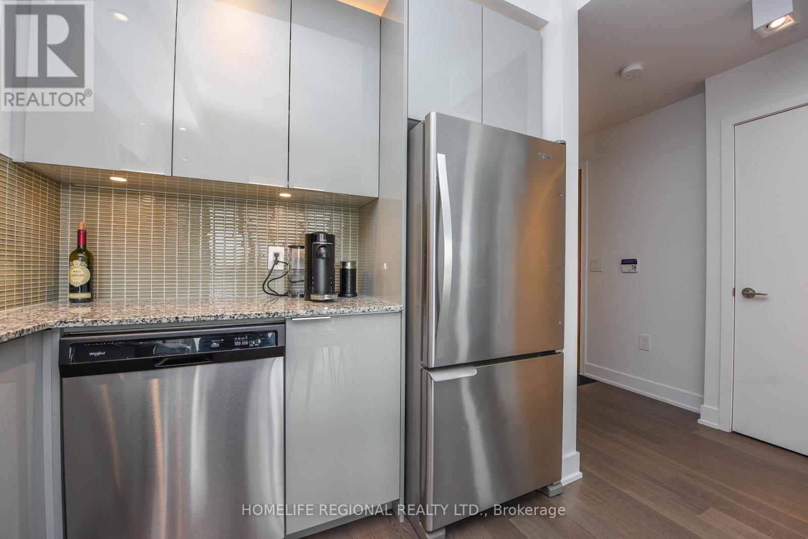 3422 - 30 Shore Breeze Drive, Toronto (Mimico), Ontario  M8V 0J1 - Photo 5 - W12290466