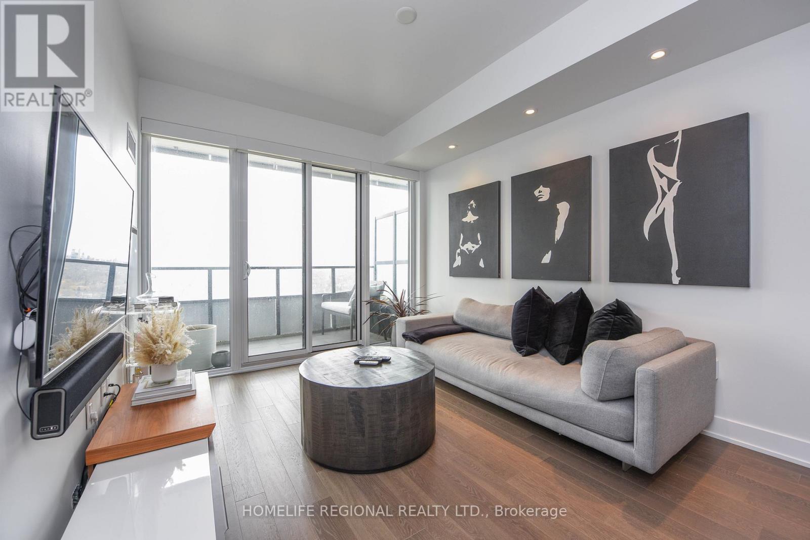 3422 - 30 Shore Breeze Drive, Toronto (Mimico), Ontario  M8V 0J1 - Photo 9 - W12290466