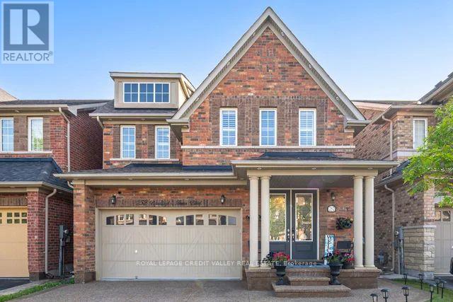 252 Bonnieglen Farm Boulevard, Caledon, Ontario  L7C 3Y4 - Photo 1 - W12290601