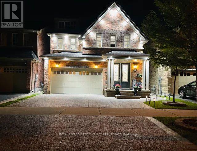 252 Bonnieglen Farm Boulevard, Caledon, Ontario  L7C 3Y4 - Photo 2 - W12290601