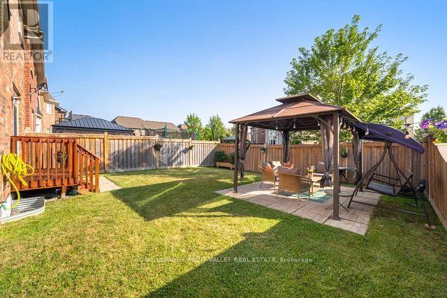 252 Bonnieglen Farm Boulevard, Caledon, Ontario  L7C 3Y4 - Photo 46 - W12290601