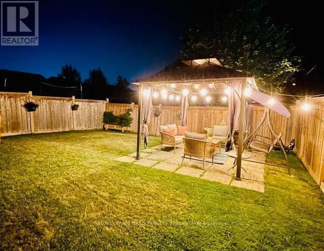 252 Bonnieglen Farm Boulevard, Caledon, Ontario  L7C 3Y4 - Photo 47 - W12290601
