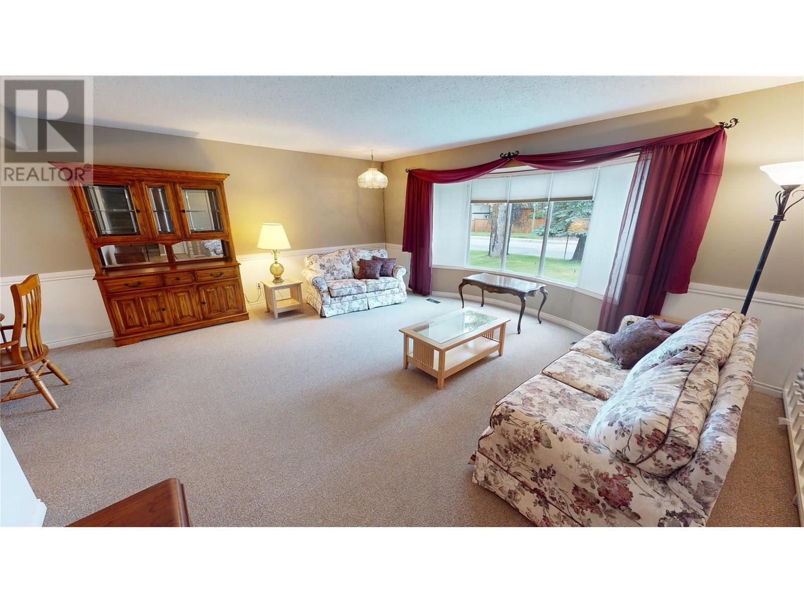 721 Summit Drive, Cranbrook, British Columbia  V1C 5J4 - Photo 4 - 10356219