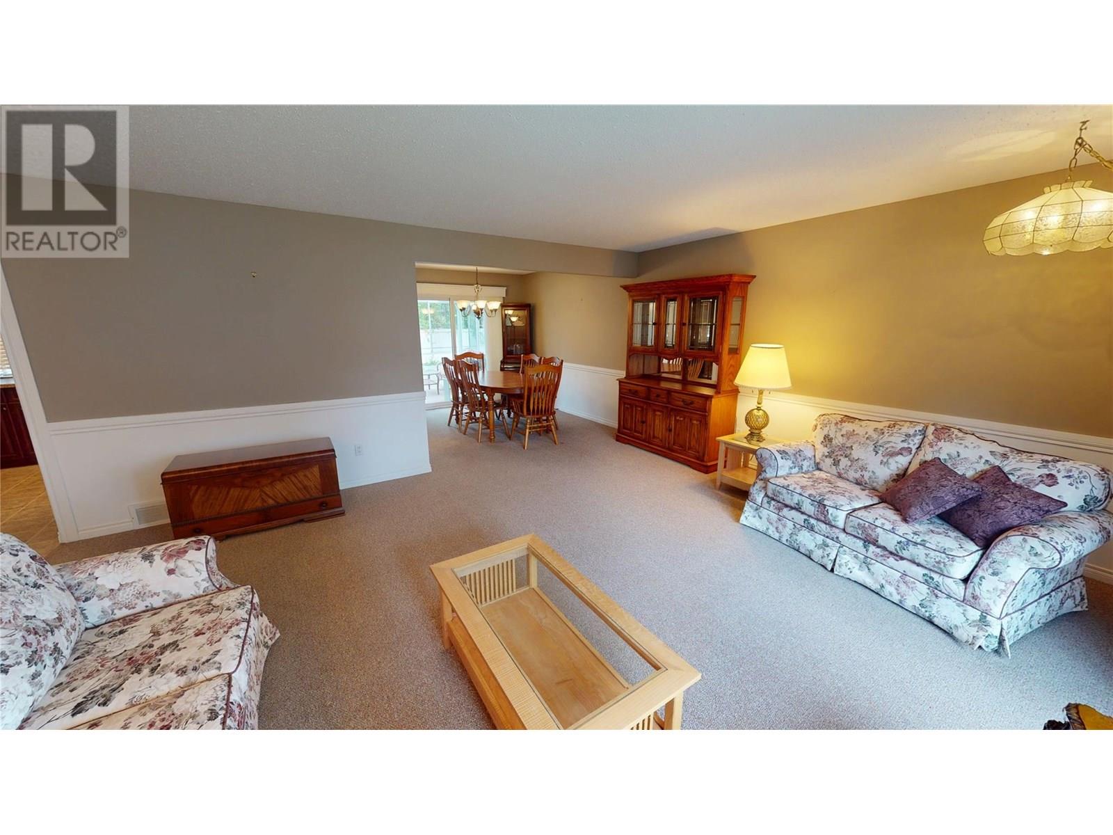 721 Summit Drive, Cranbrook, British Columbia  V1C 5J4 - Photo 6 - 10356219