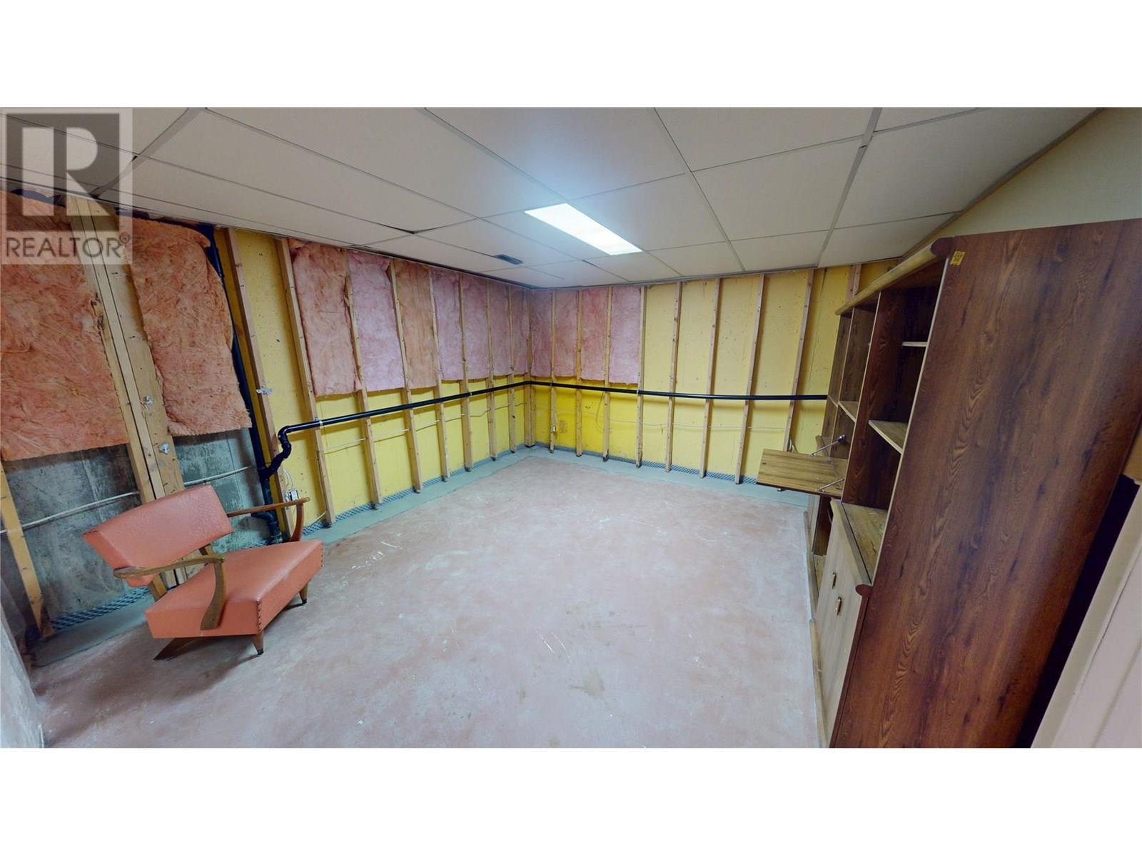 721 Summit Drive, Cranbrook, British Columbia  V1C 5J4 - Photo 27 - 10356219