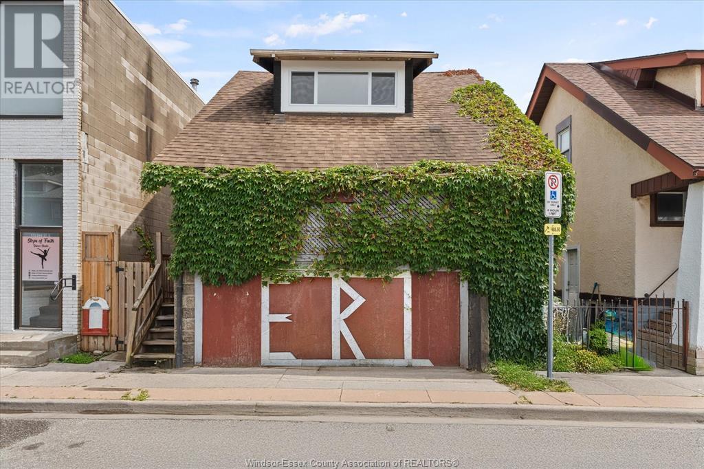 Property at 963 Erie STREET East image 2