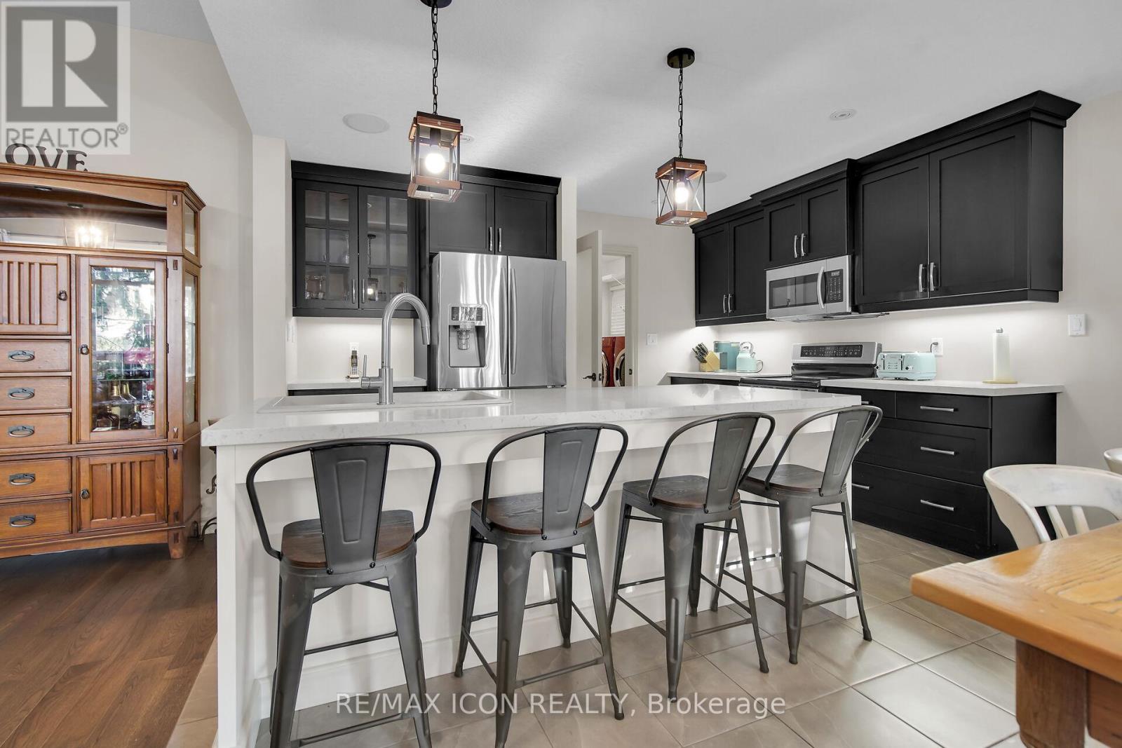 17 Tanager Place, St. Thomas, Ontario  N5R 6K9 - Photo 14 - X12290746