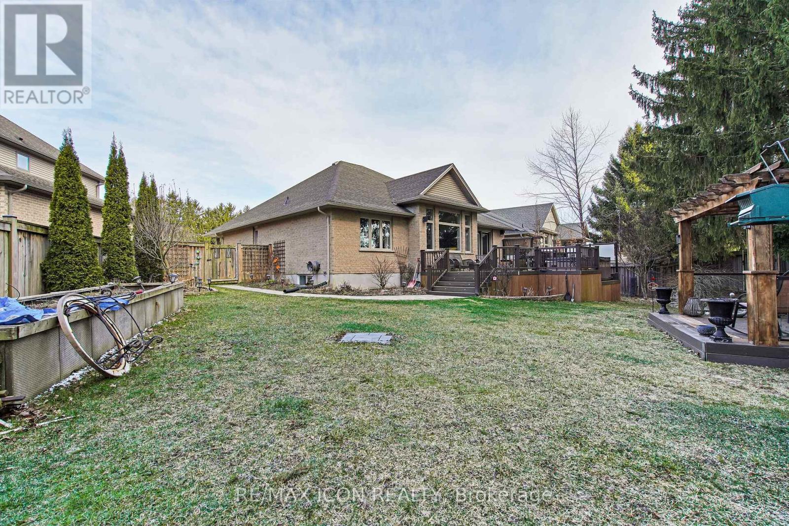 17 Tanager Place, St. Thomas, Ontario  N5R 6K9 - Photo 47 - X12290746