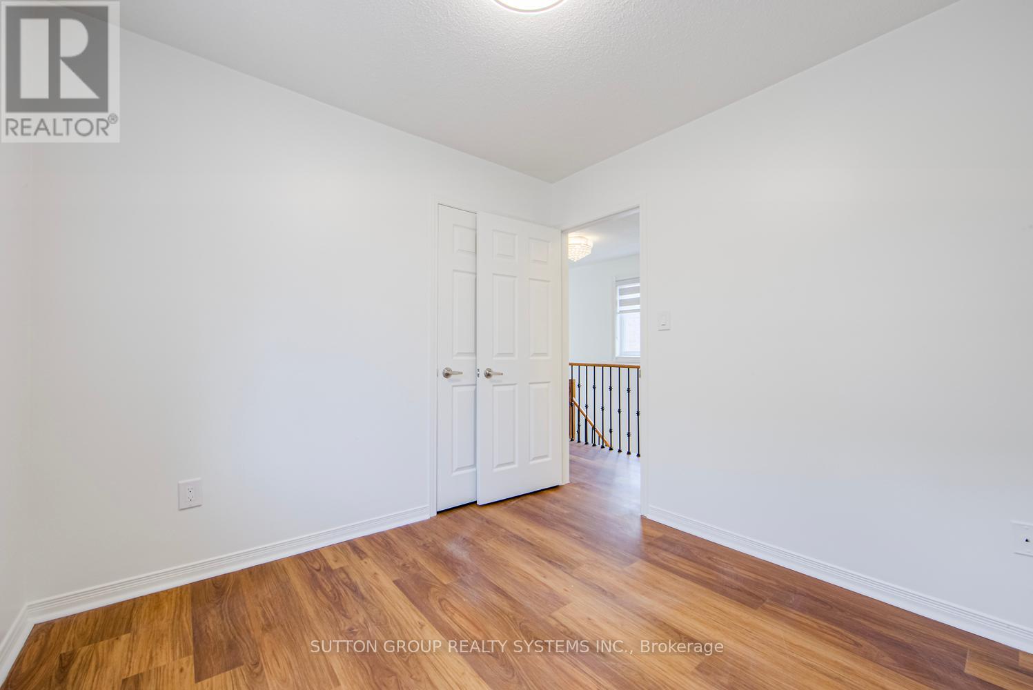 2029 Westmount Drive, Oakville, Ontario  L6M 3P9 - Photo 36 - W12287445