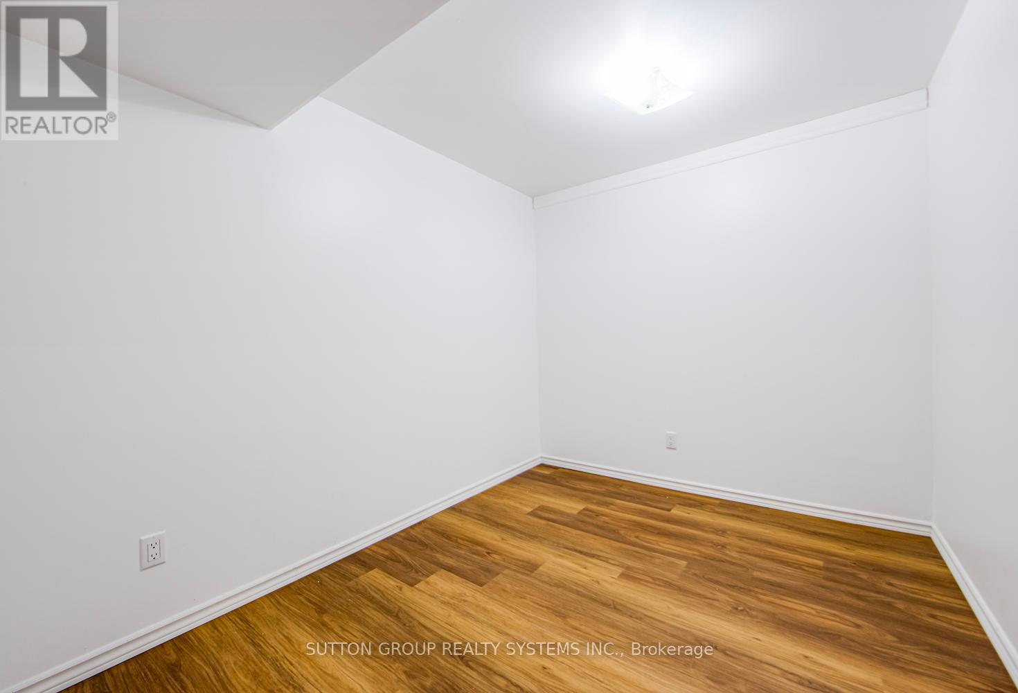 2029 Westmount Drive, Oakville, Ontario  L6M 3P9 - Photo 40 - W12287445