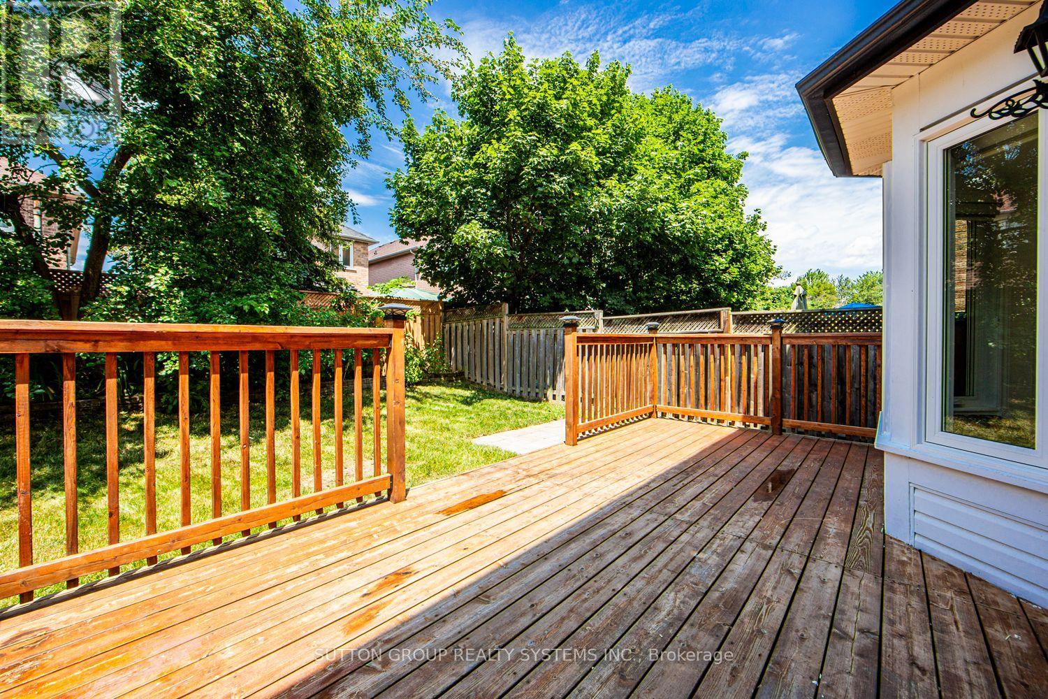 2029 Westmount Drive, Oakville, Ontario  L6M 3P9 - Photo 41 - W12287445