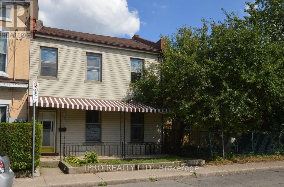 Property at 164 MACNAB STREET N image 1