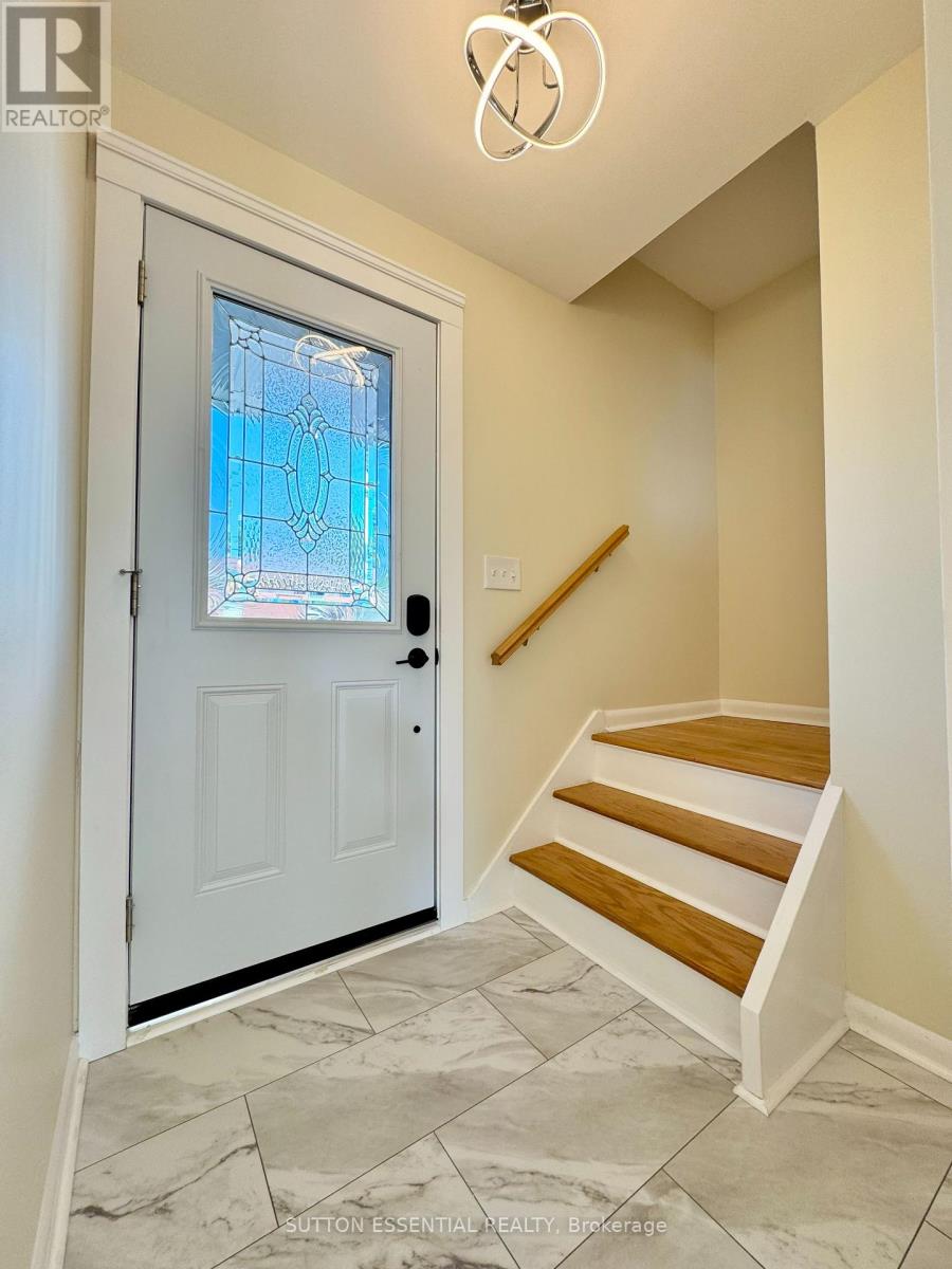Property at 213 PERTH STREET image 3