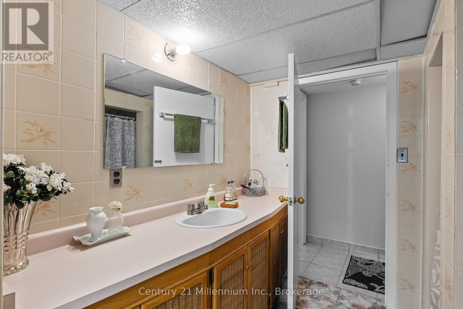 49 32nd Street N, Wasaga Beach, Ontario  L9Z 2C4 - Photo 24 - S12290789