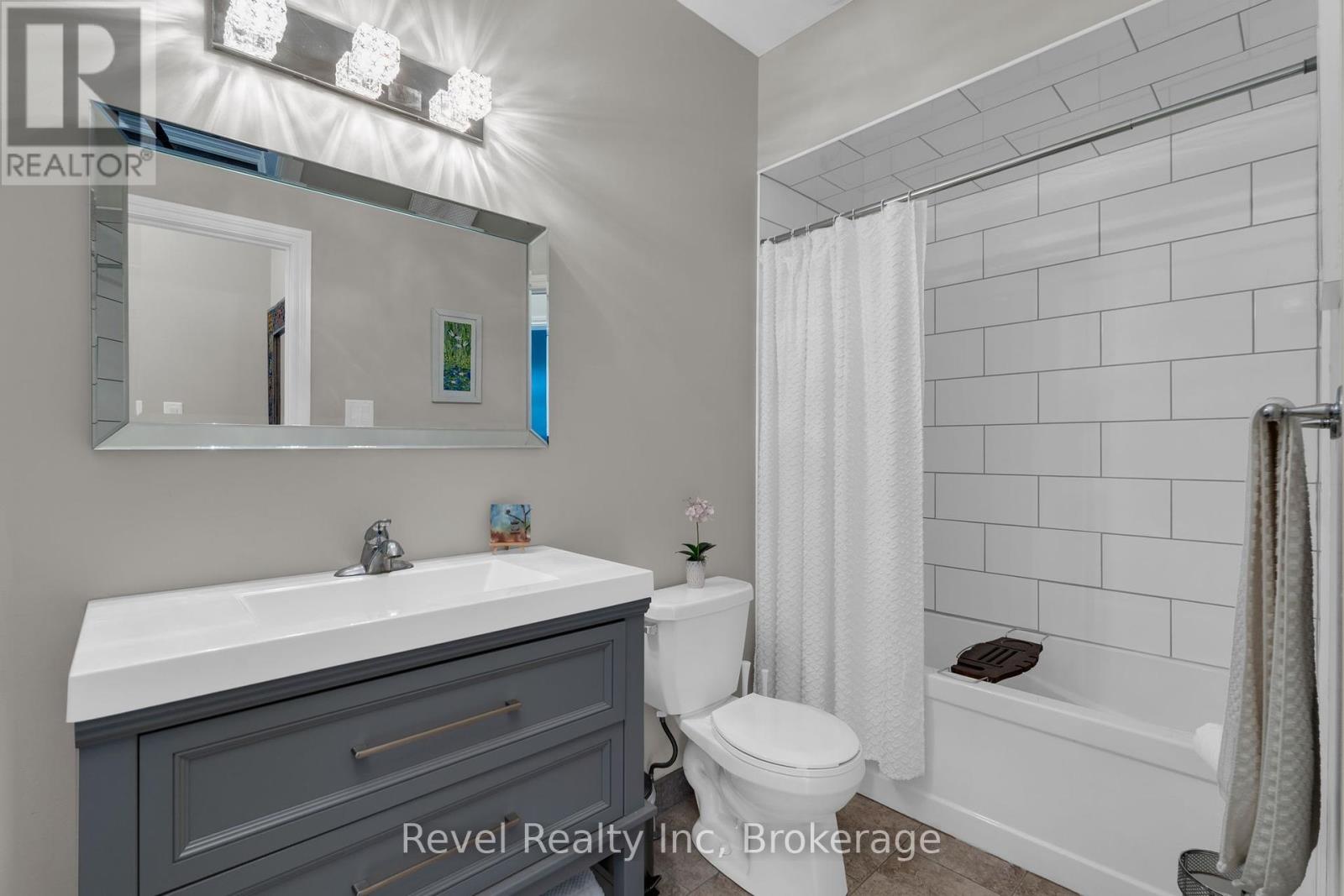 413 Russ Howard Drive, Midland, Ontario  L4R 0A6 - Photo 16 - S12290858